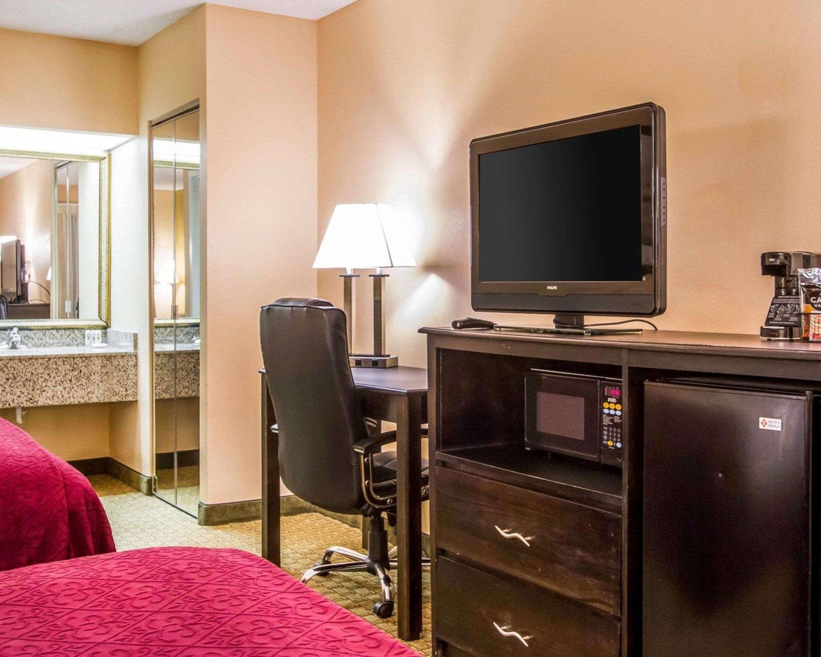 Quality Inn Foley Exterior photo