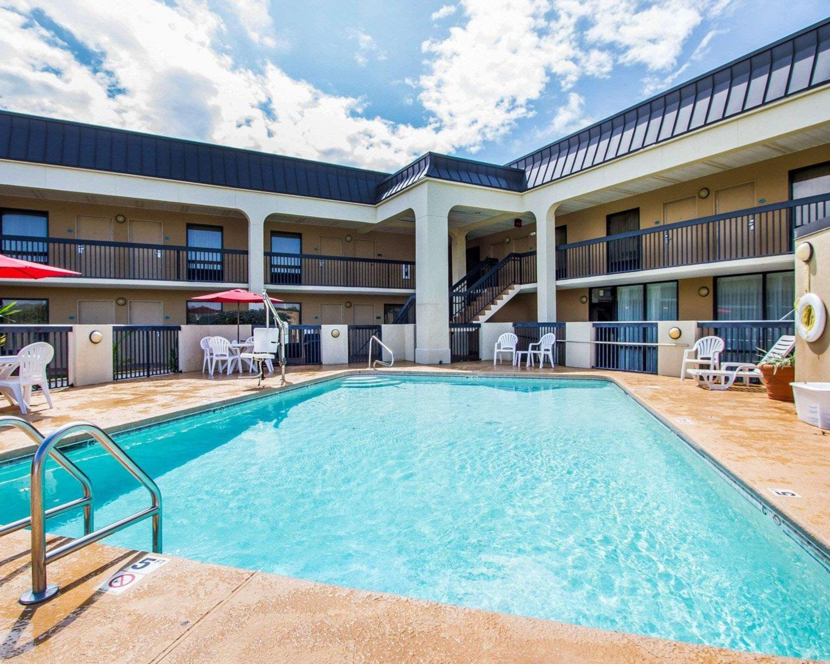 Quality Inn Foley Exterior photo