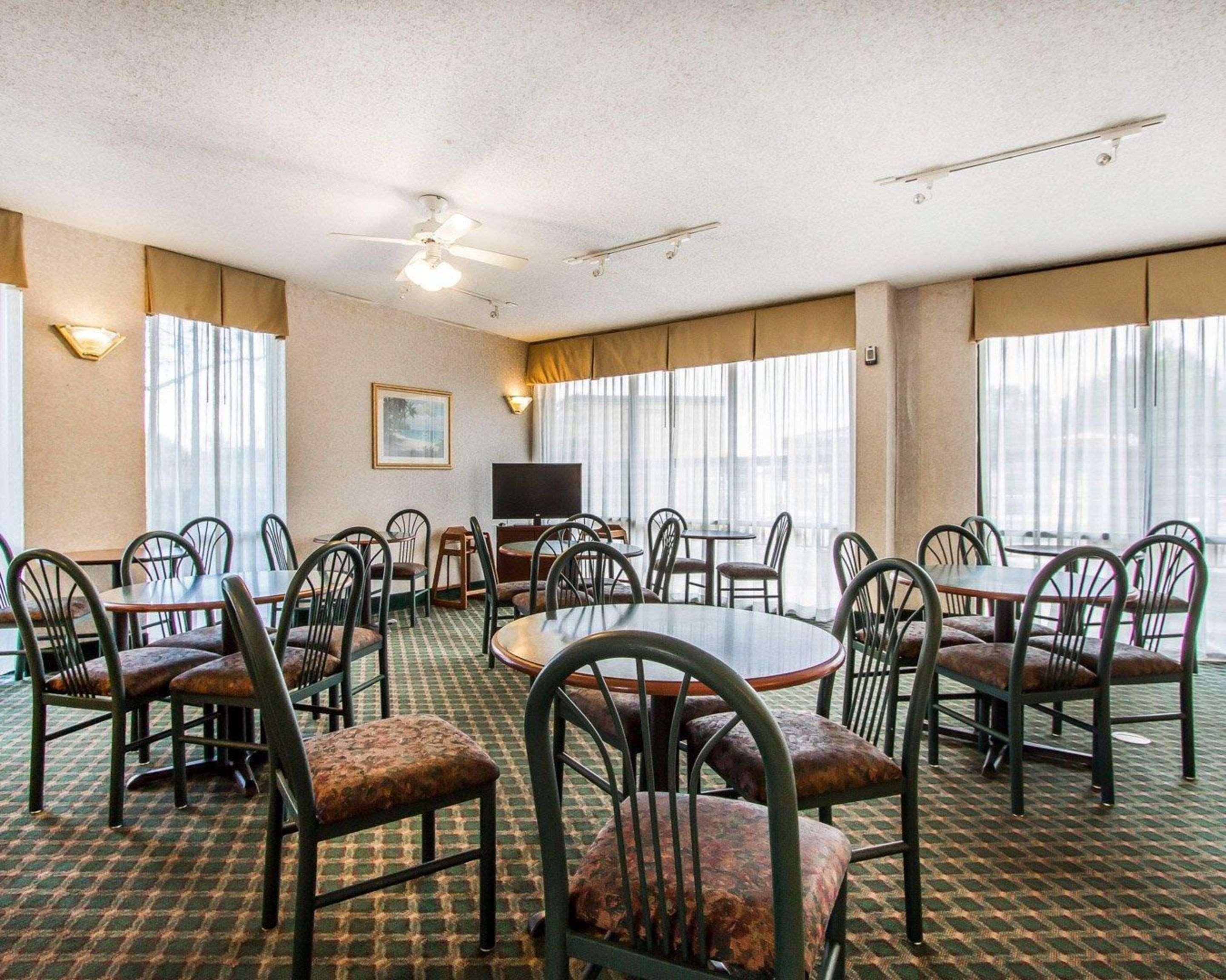 Quality Inn Foley Exterior photo